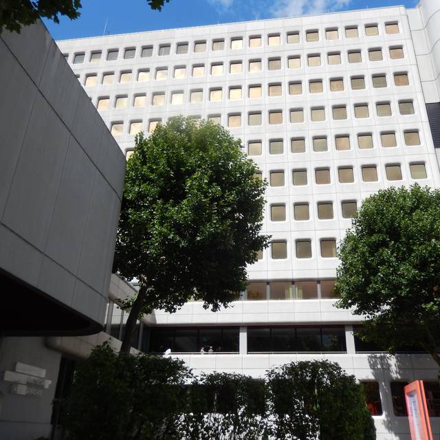 EiEin 19-jähriger steht vor dem Landgericht Siegen. Er hat einer Frau Socken klaut - weil er Halluzinationen hatte?