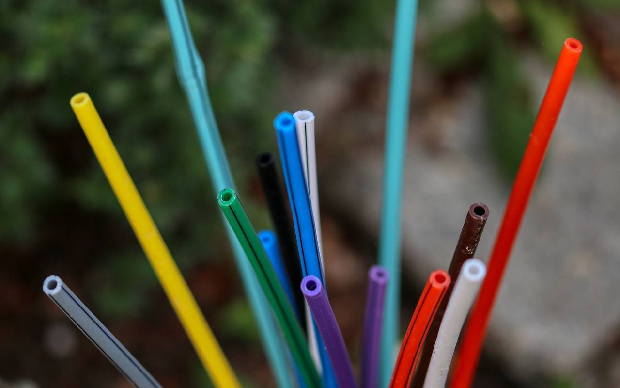 bunte Glasfaserkabel