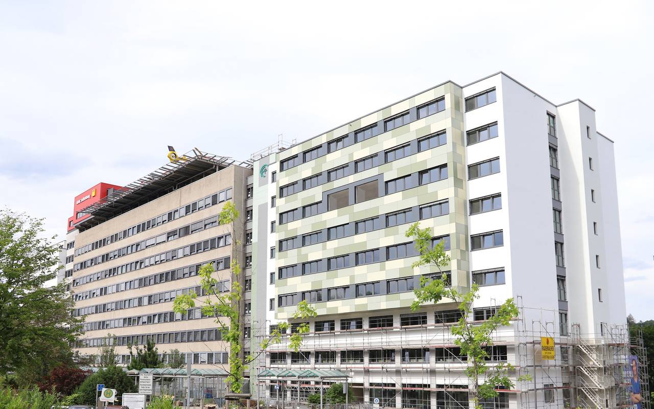 Die Gewalt in deutschen Krankenhäusern nimmt zu - das beobachten auch die Verantwortlichen in den Kliniken in Siegen und Bad Berleburg.