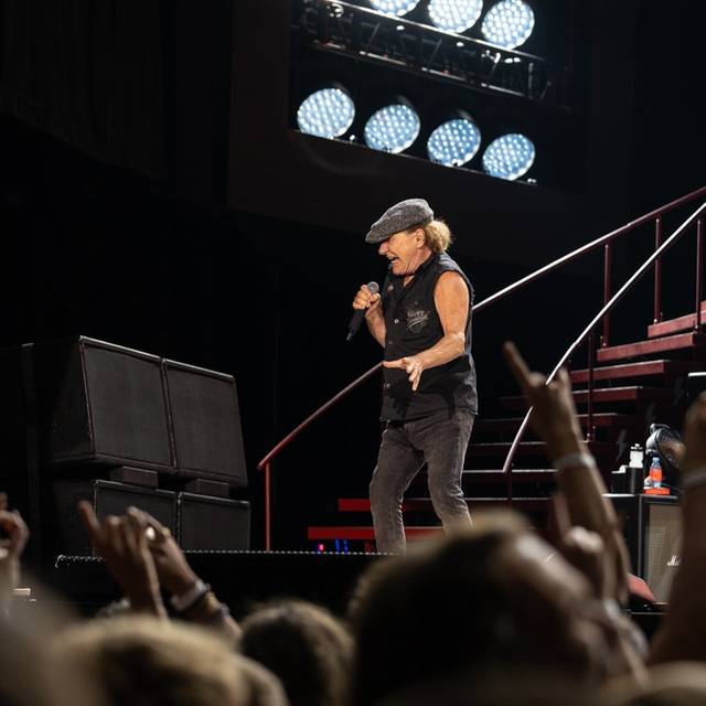 AC/DC Live in Düsseldorf 08.07.2025 Merkur Spielarena Brian Johnson