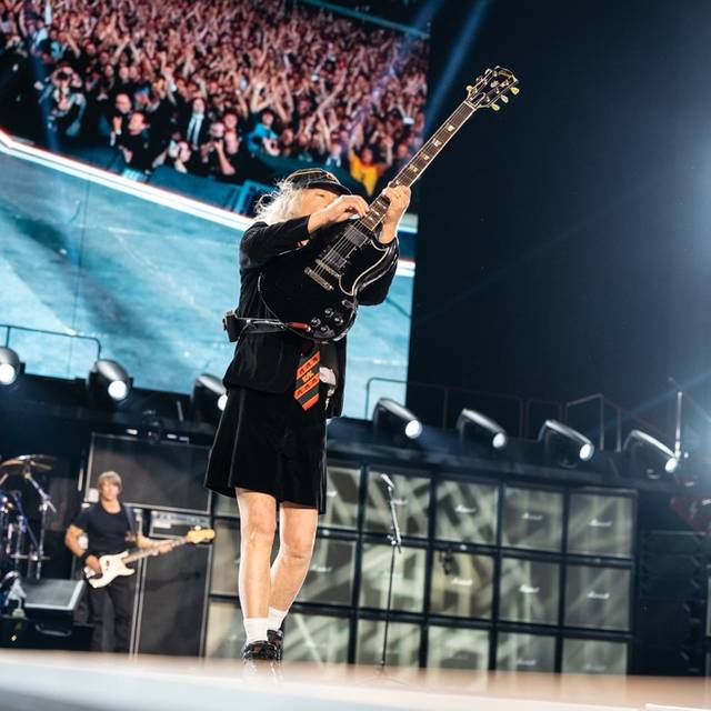 AC/DC Live in Düsseldorf 08.07.2025 Merkur Spielarena Angus Young