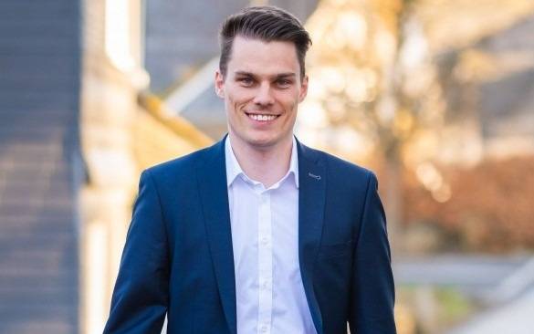 Jonas Becker (CDU) will neuer Bürgermeister in Burbach werden.