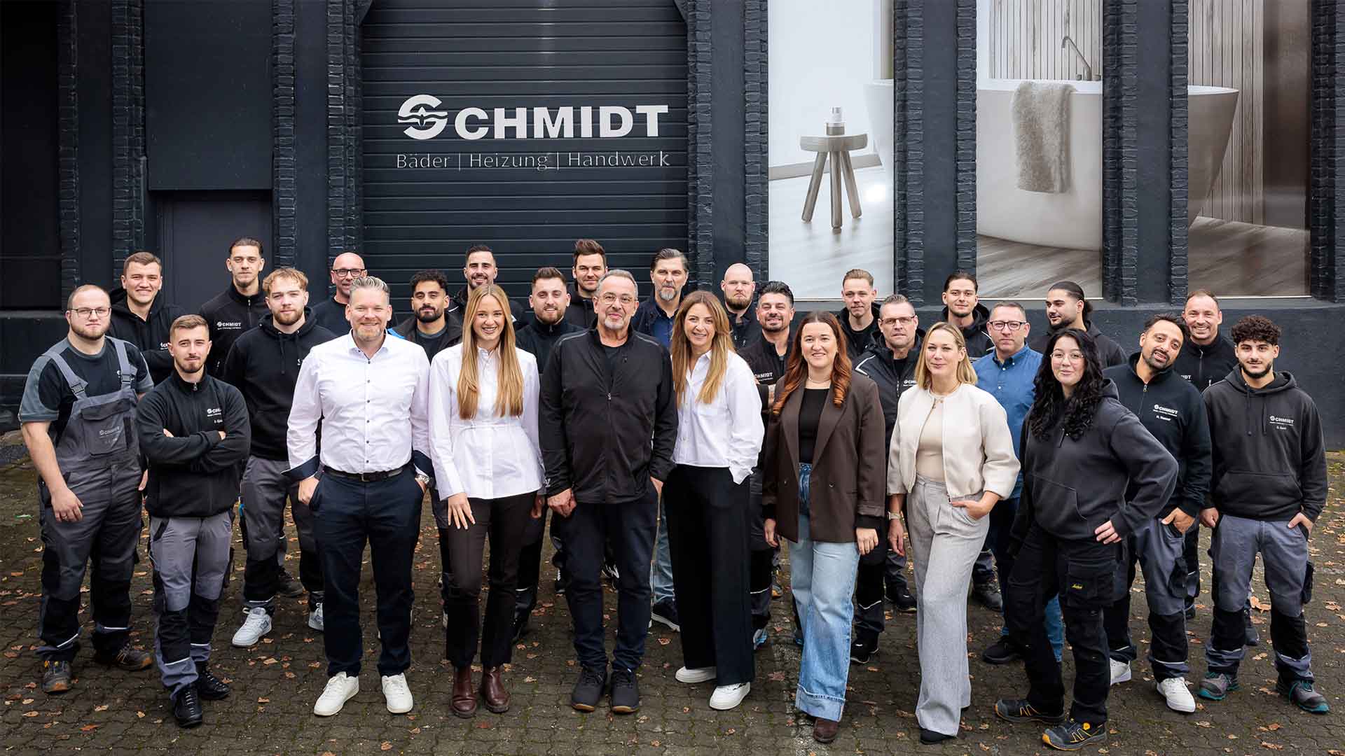 Team von BäderSchmidt | Badsanierungs Firma in der Nähe