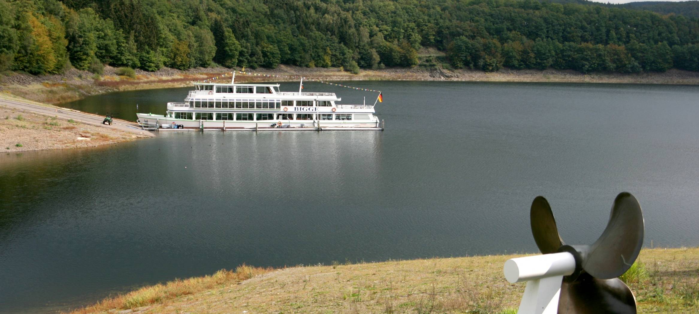 Auf dem Biggesee fahren ab heute wieder Schiffe