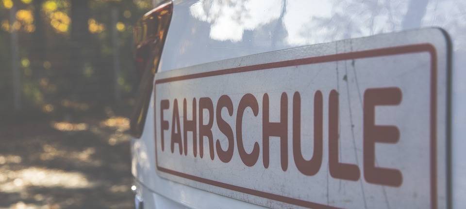 Fahrschulen im Kreis fehlt der Nachwuchs