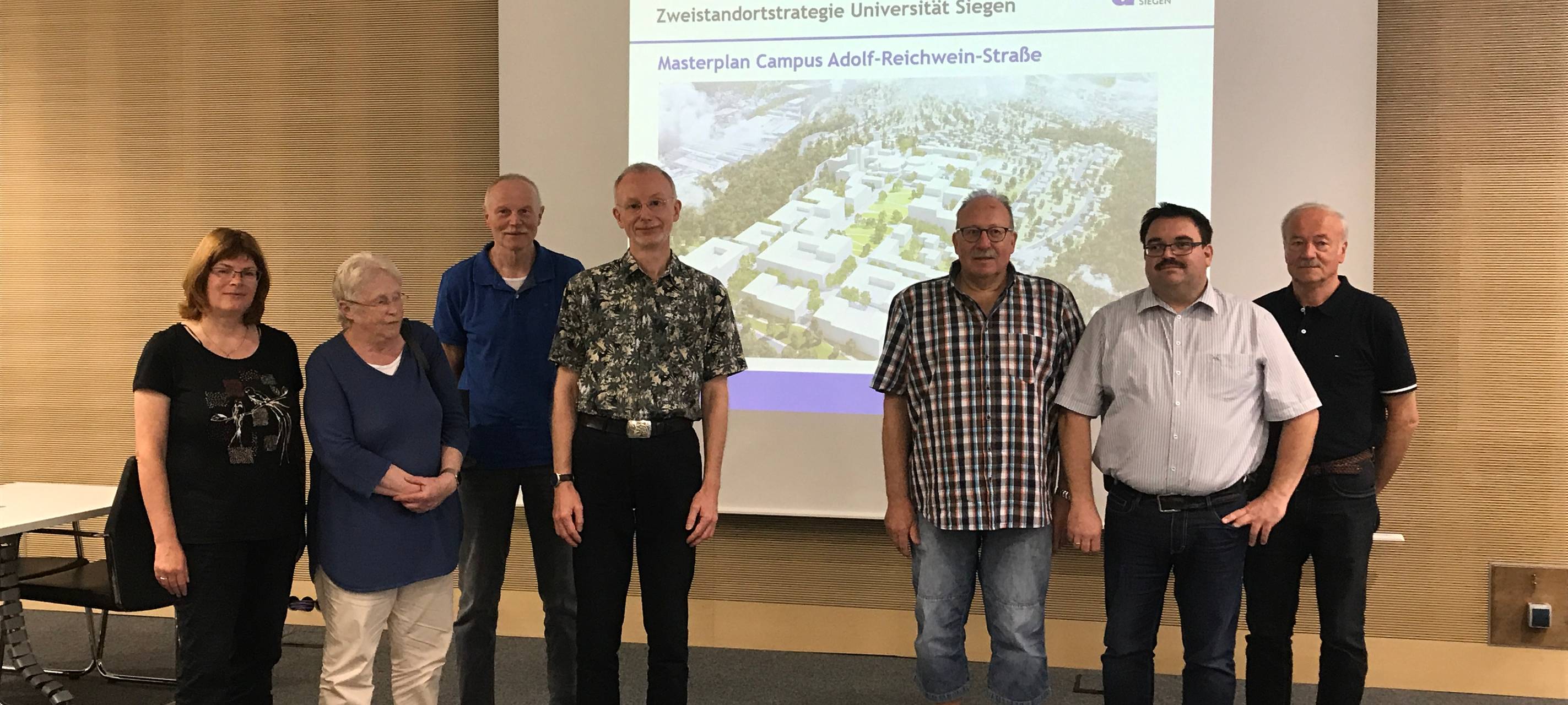 SPD Netphen besucht die Uni Siegen