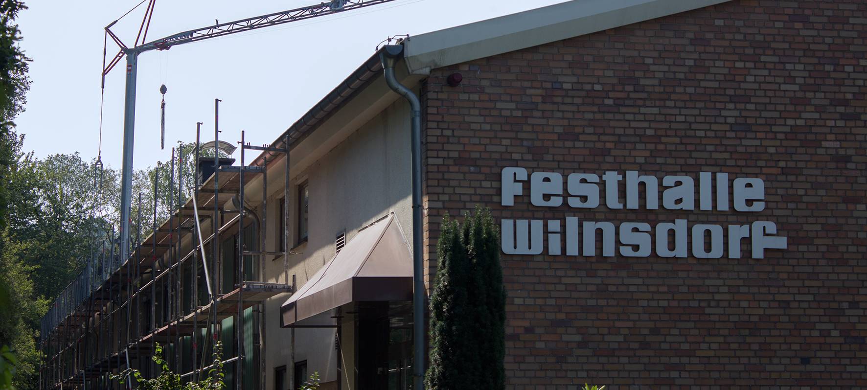 Die Festhalle in Wilnsdorf bekommt ein neues Dach