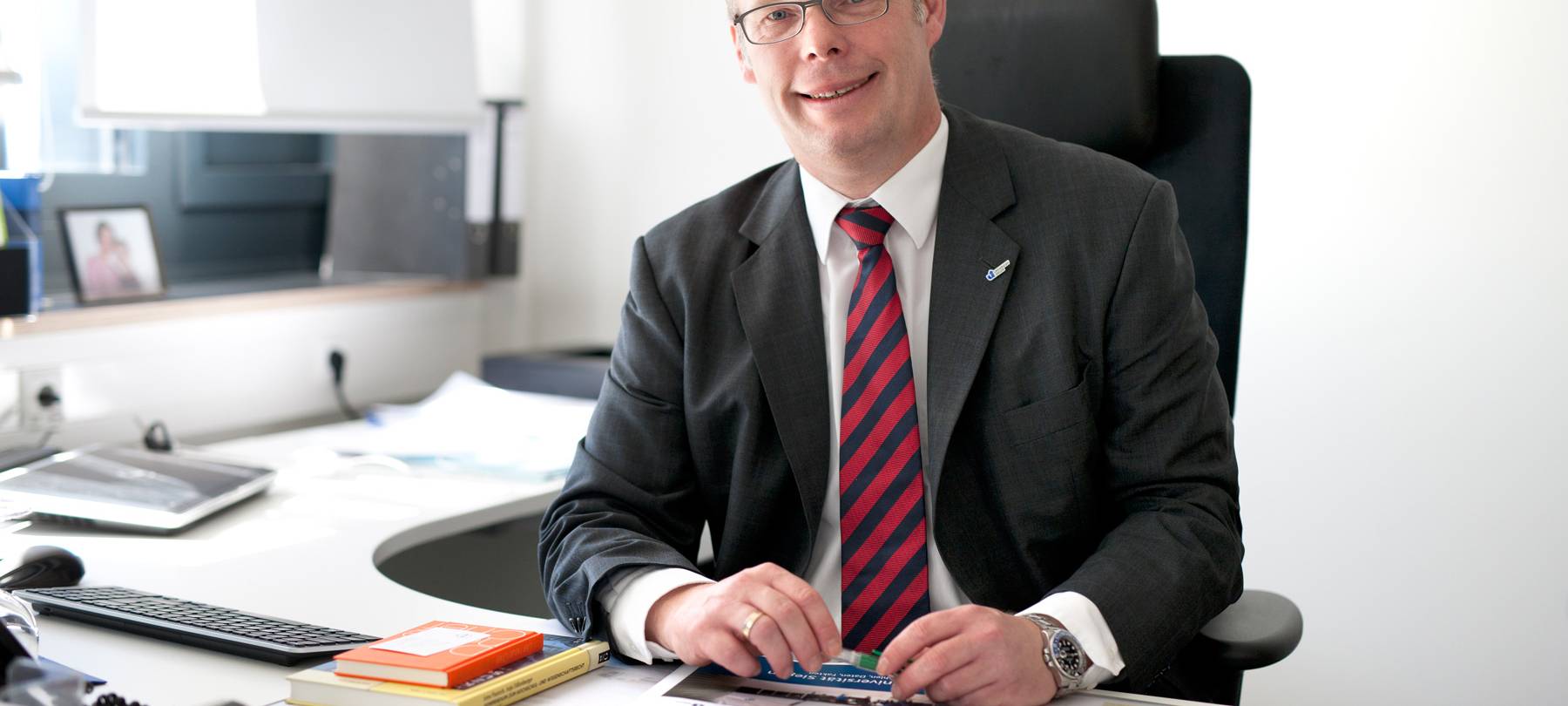 Siegener Uni-Kanzler bekommt ein weiteres Amt