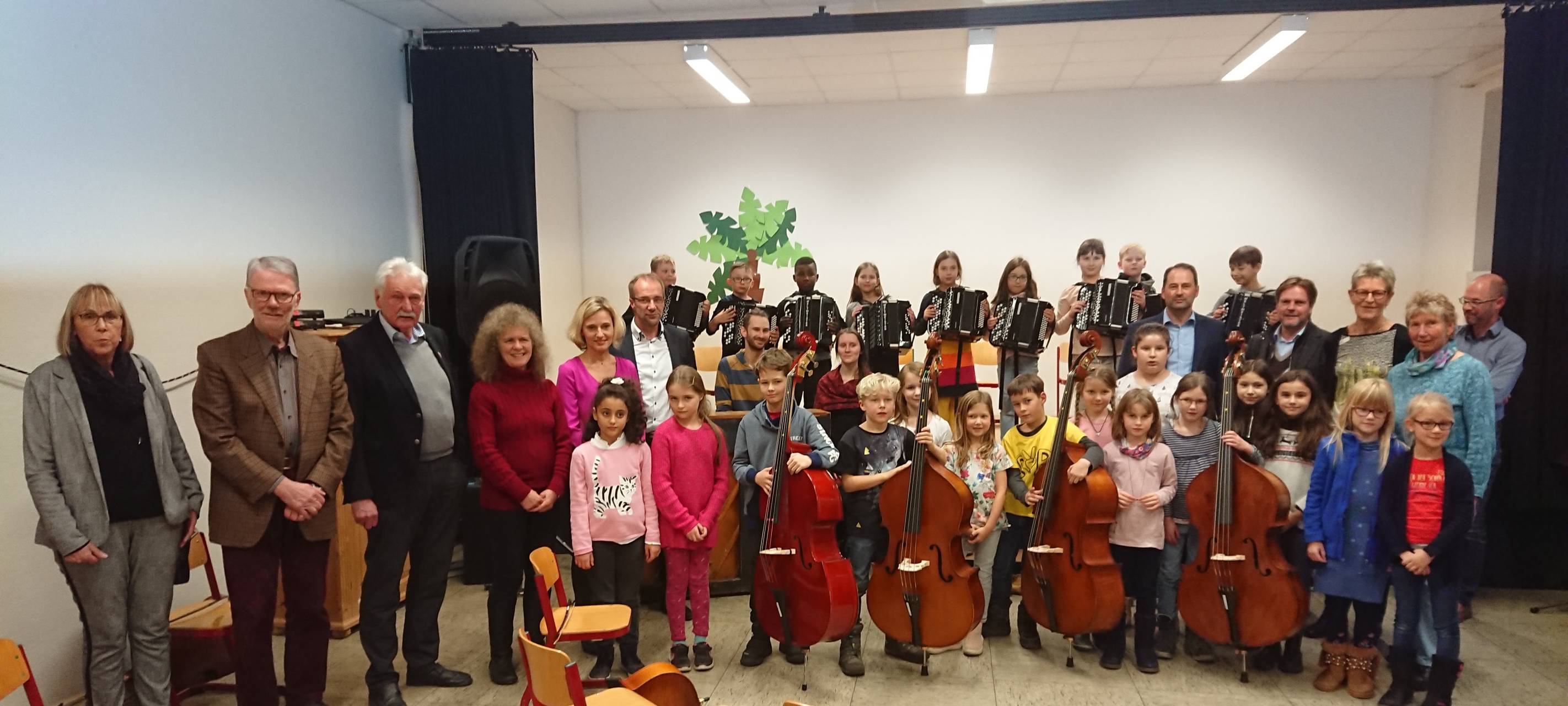 Neue Instrumente für die Spandauer Schule