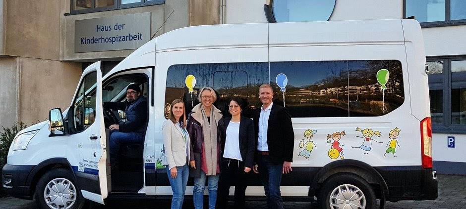 Kinderhospizverein hat neuen Bus