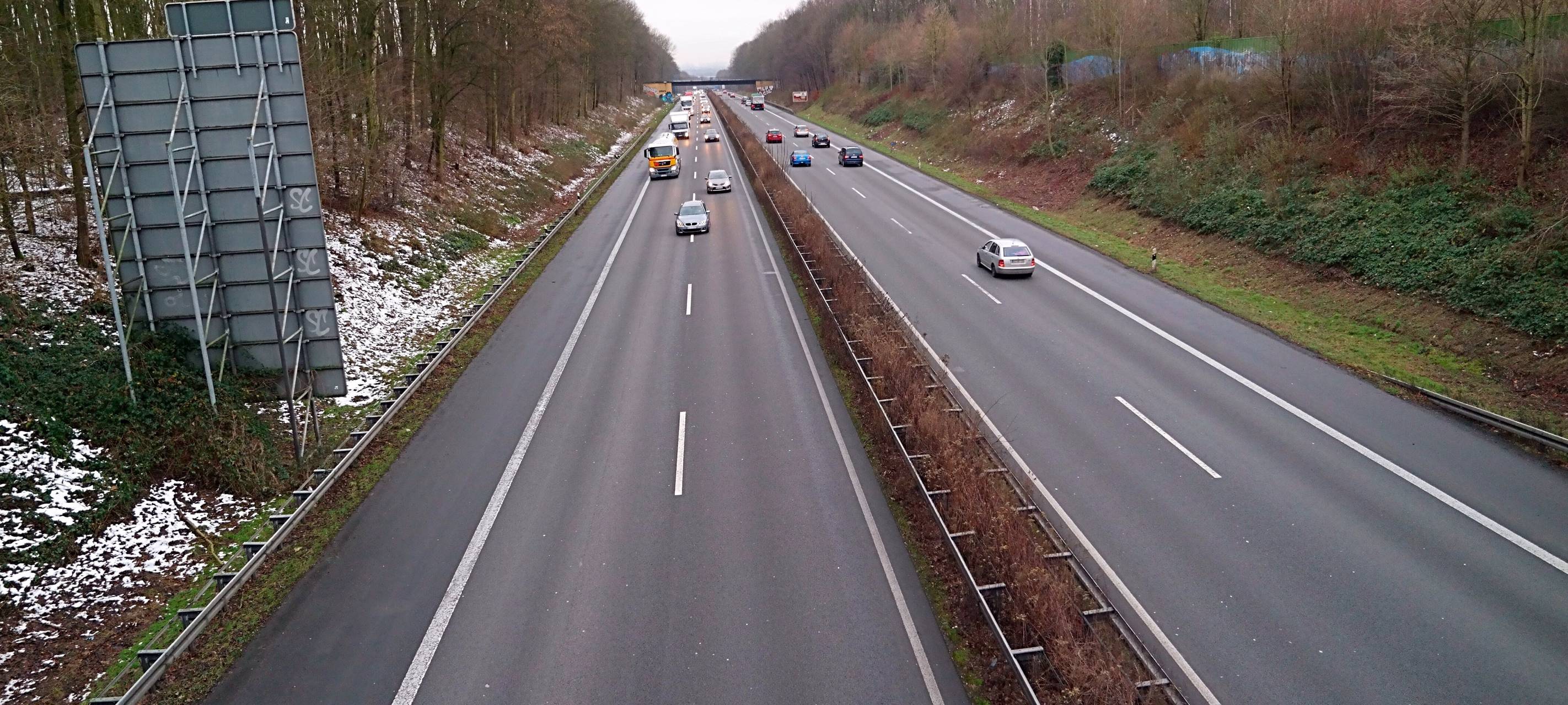 A45-Hangbrücke "Eisern" wird bis Ende Mai auf Asbest untersucht
