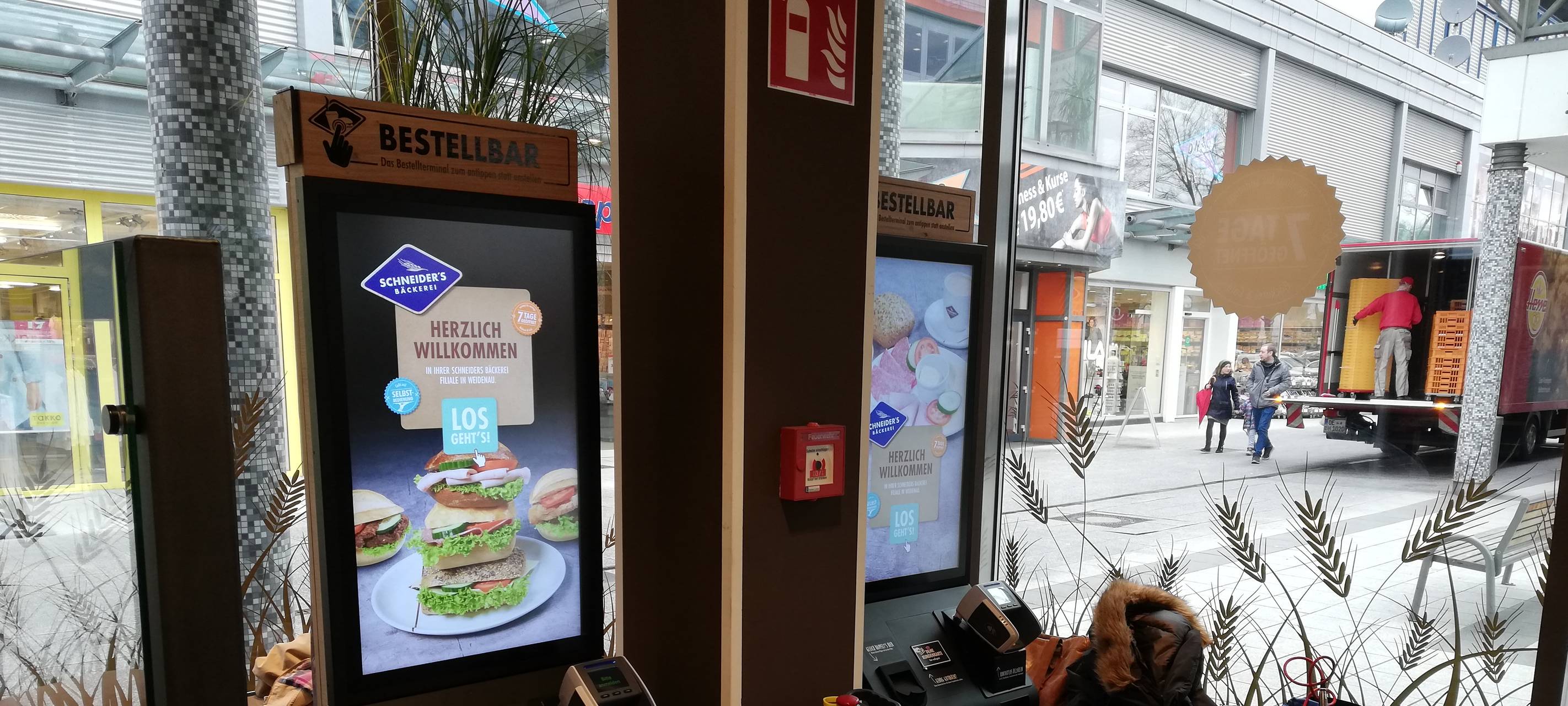 Bestellterminals bei Schneider's Bäckerei in Weidenau