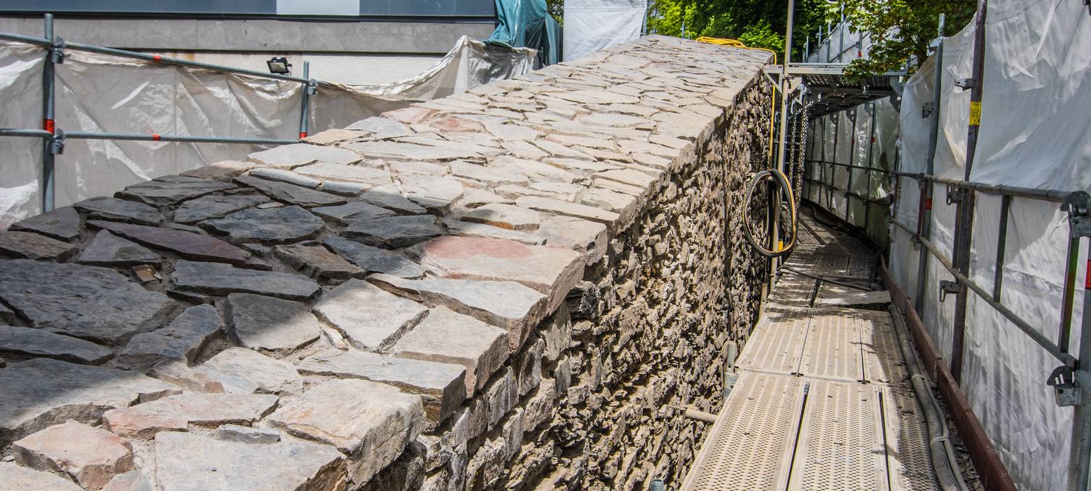 Sanierung der Siegener Schlossmauer geht weiter