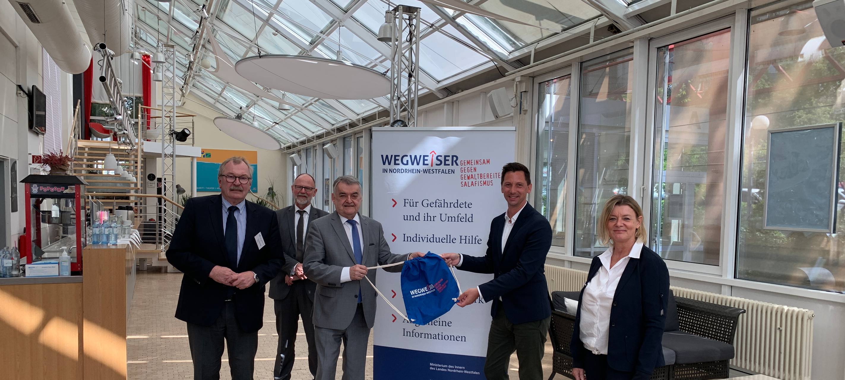 "Wegweiser" jetzt in Siegen