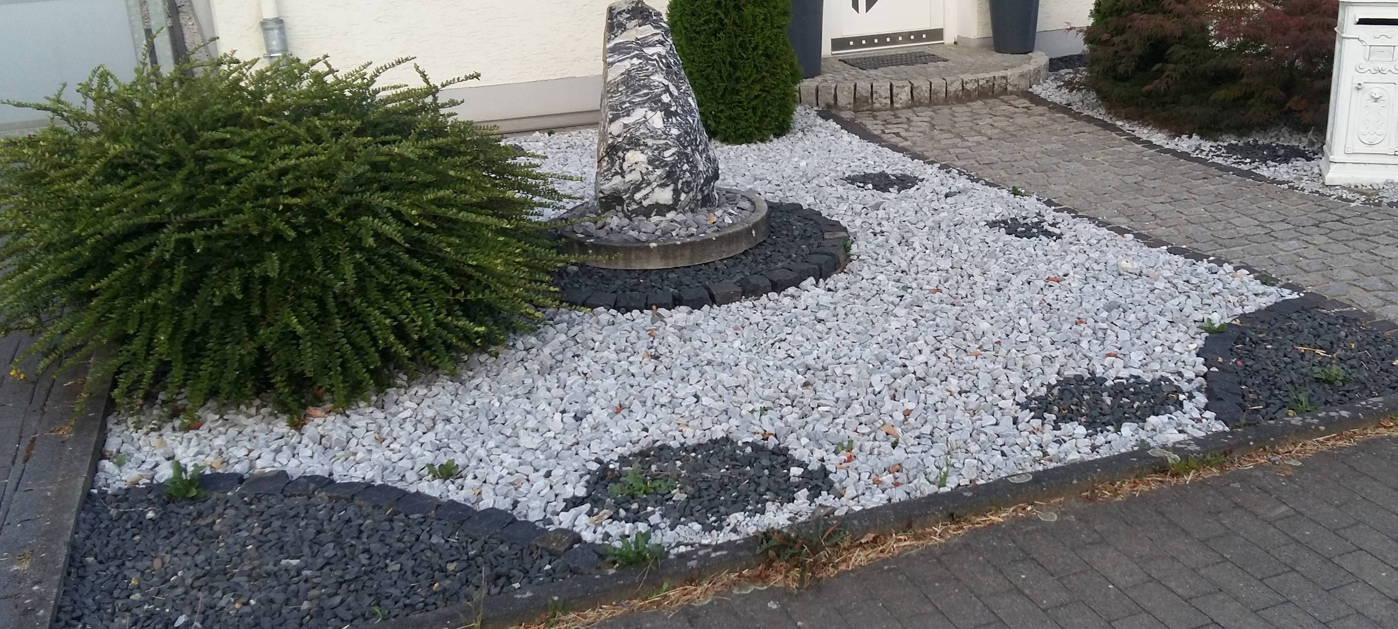 Erndtebrück will Schottergärten verbieten