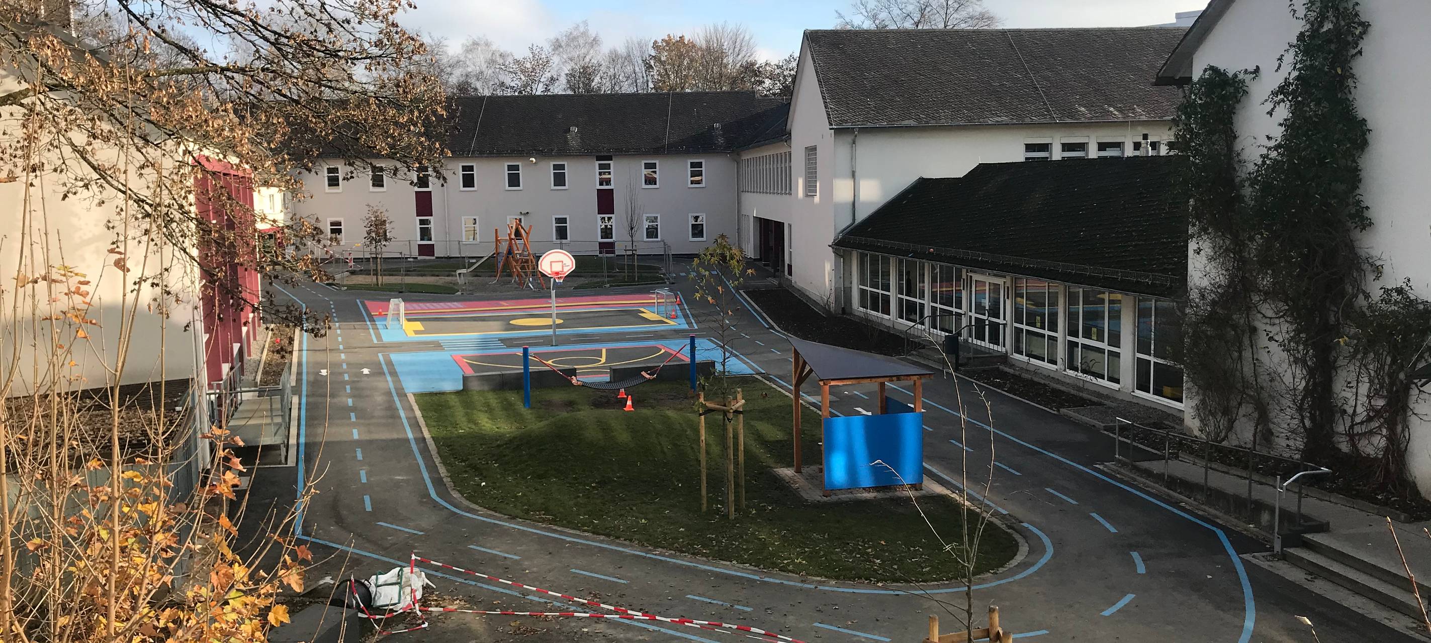 Neuer Schulhof für Grundschule Dreslers Park