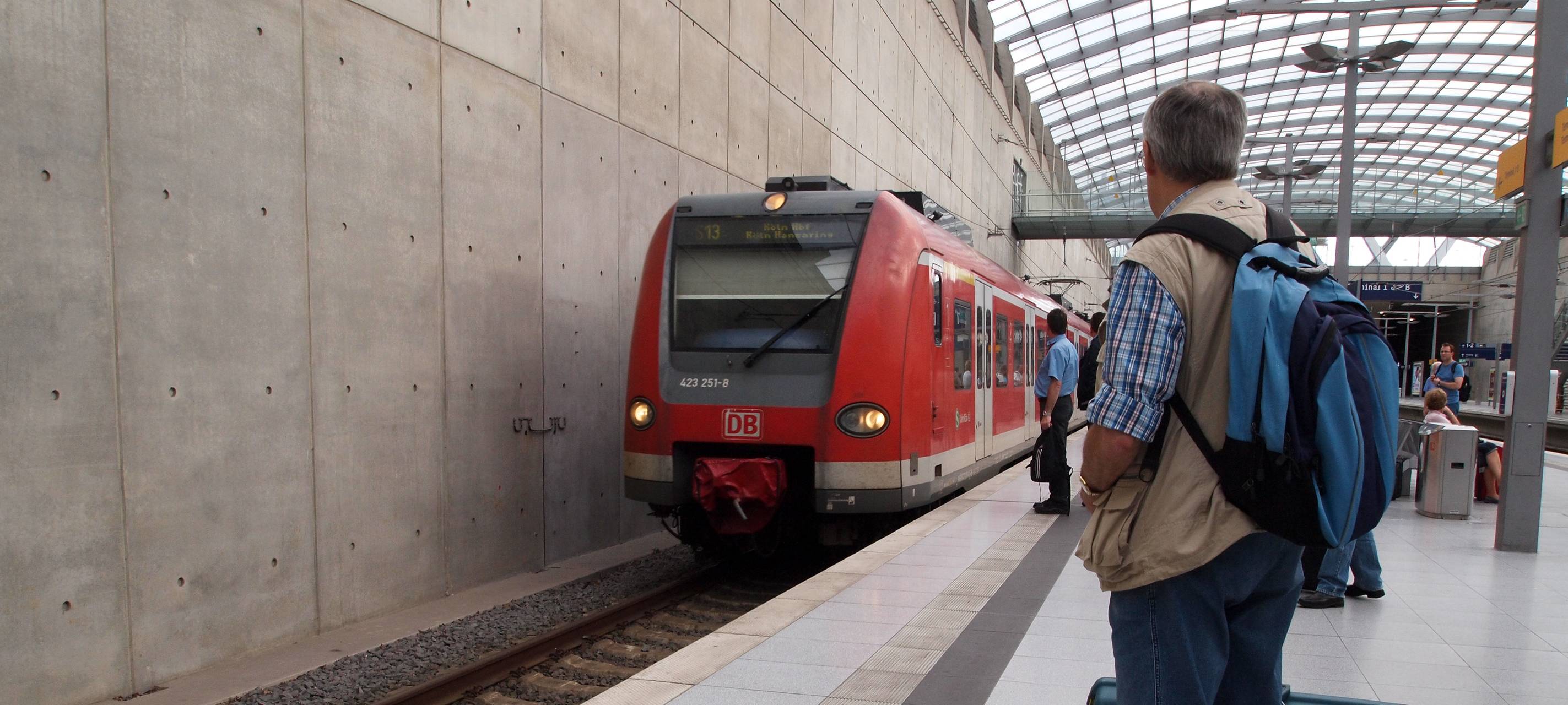 Mann aus Siegen zieht sich nackt vor Polizei aus