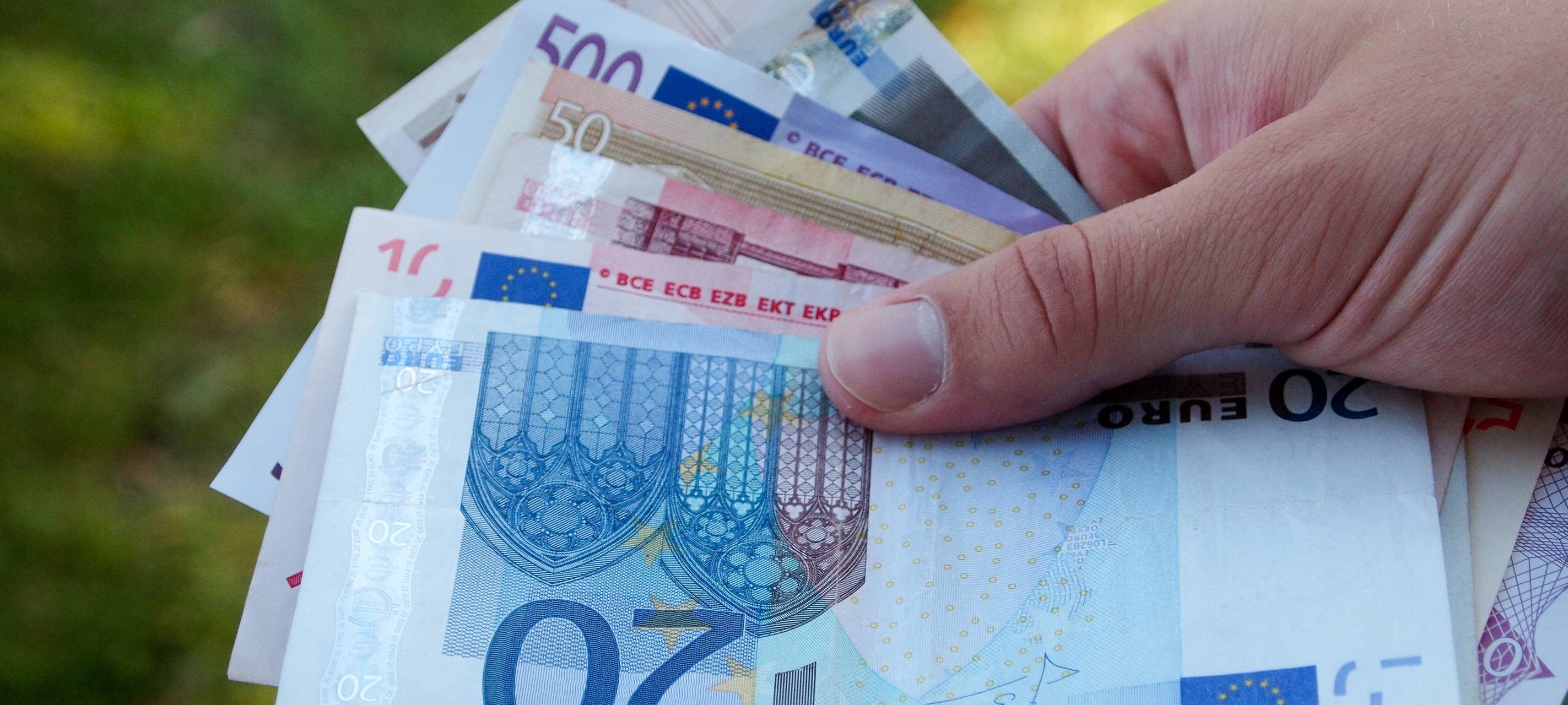 Euro-Banknoten sollen neu gestaltet werden: EU-Bürger sind gefragt