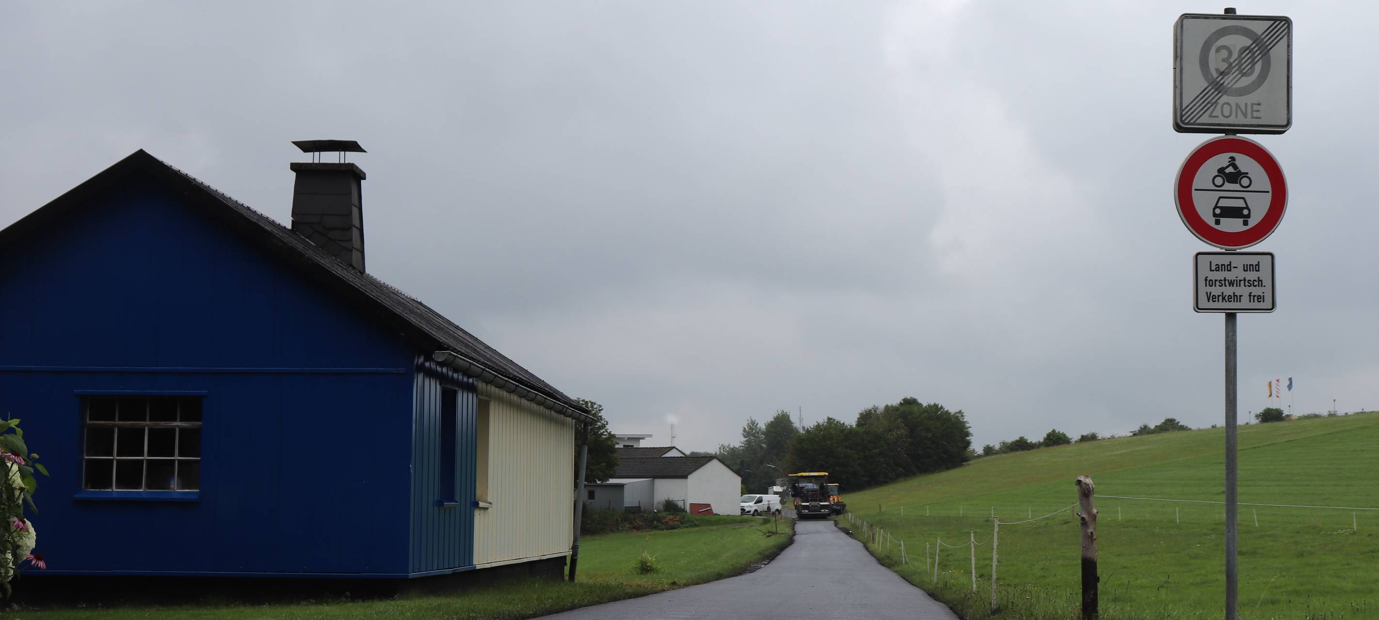 frisch sanierter Wirtschaftsweg "Jägersgrund" in Erndtebrück