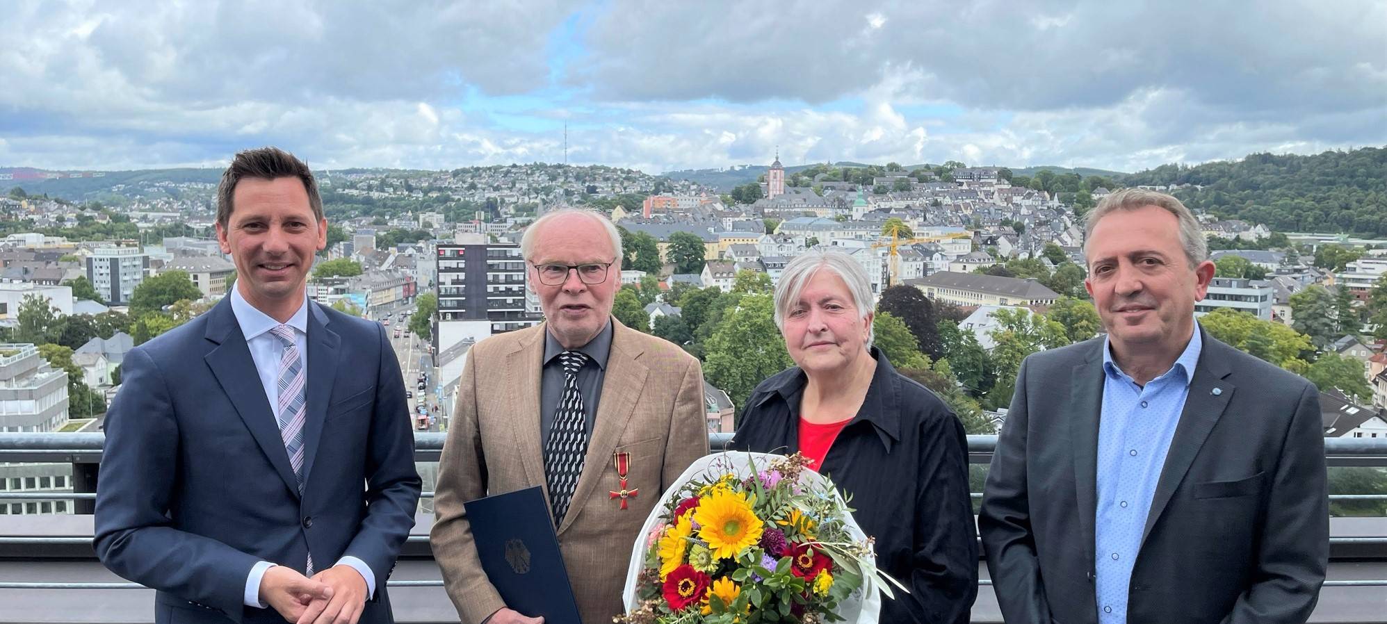 Klaus Stötzel aus Hilchenbach mit Bundesverdienstkreuz ausgezeichnet