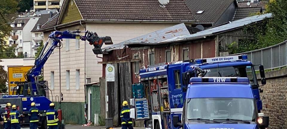 Fludersbach: Alte, leerstehende Halle stürzt teilweise ein