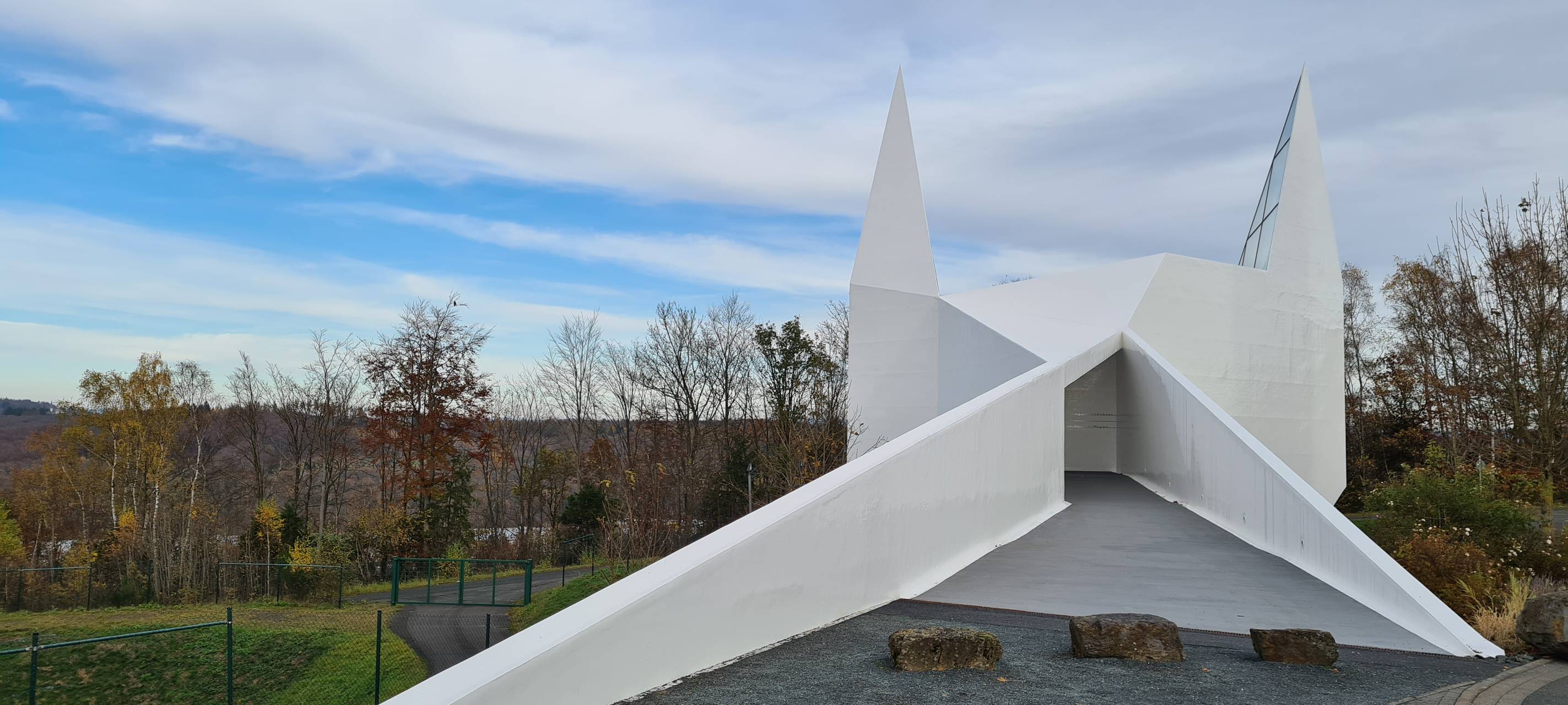 Zehn Jahre Autobahnkirche Siegerland