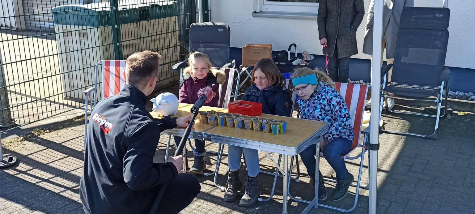 Helena, Finja & Marlia haben Geld für die Ukraine gesammelt