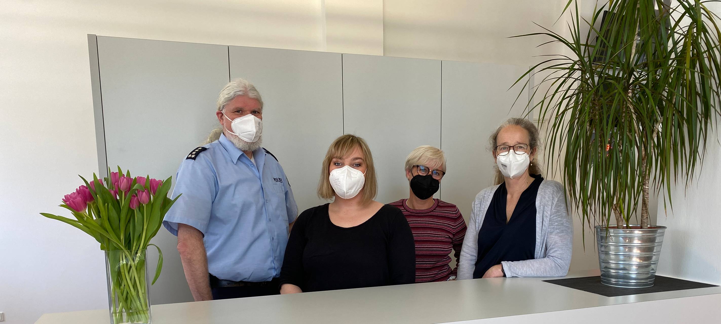 BITTE FOLGEN - die Polizei-Sprechstunde