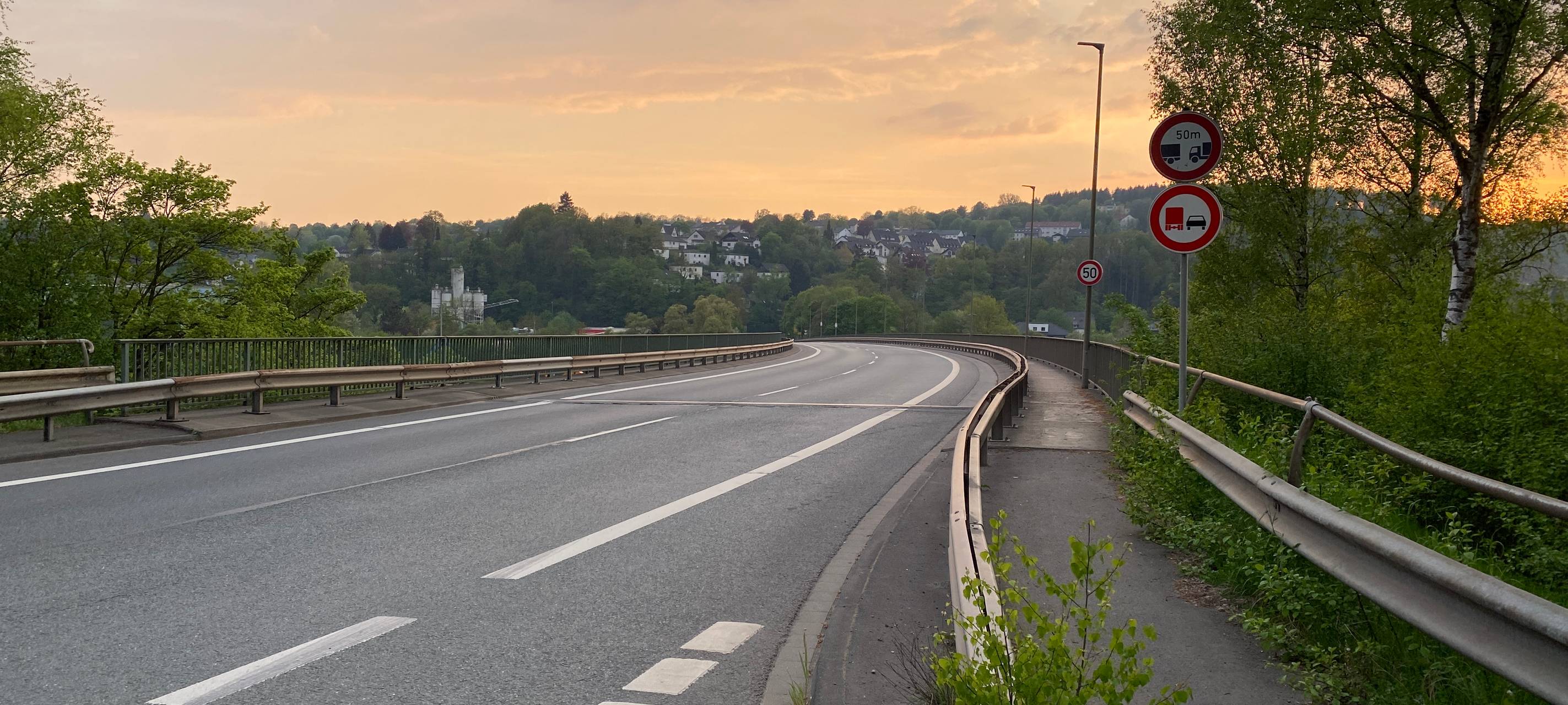 Vollsperrung der Setzetalbrücke in Siegen