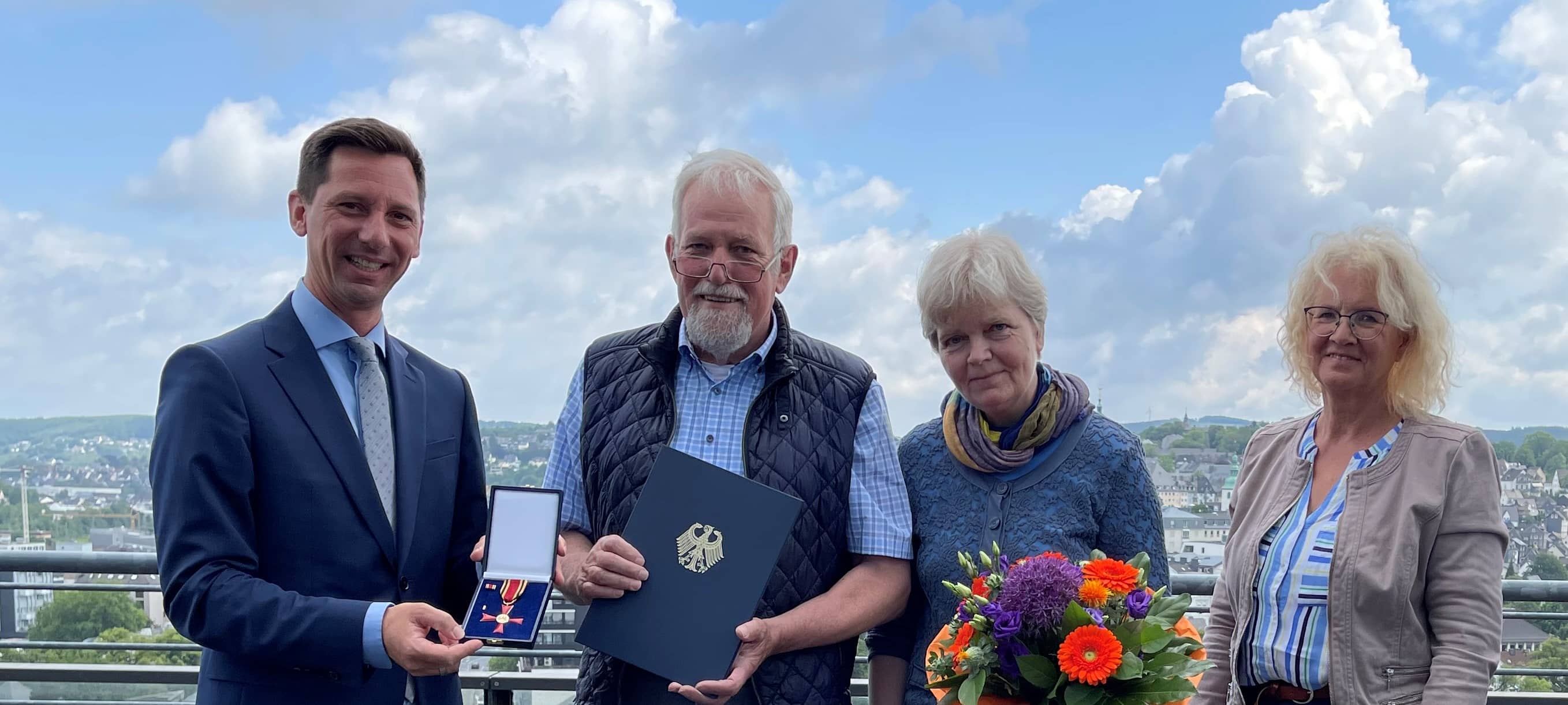 Bundesverdienstkreuz geht nach Langeholdinghausen