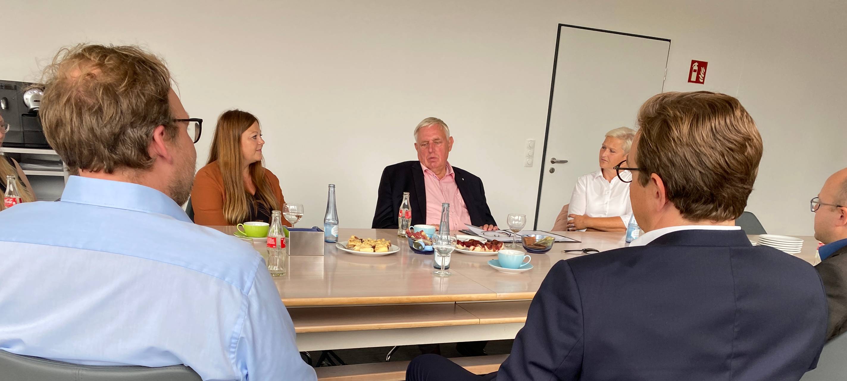 NRW-Arbeitsminister Laumann zu Gast bei "Achenbach Buschhütten"