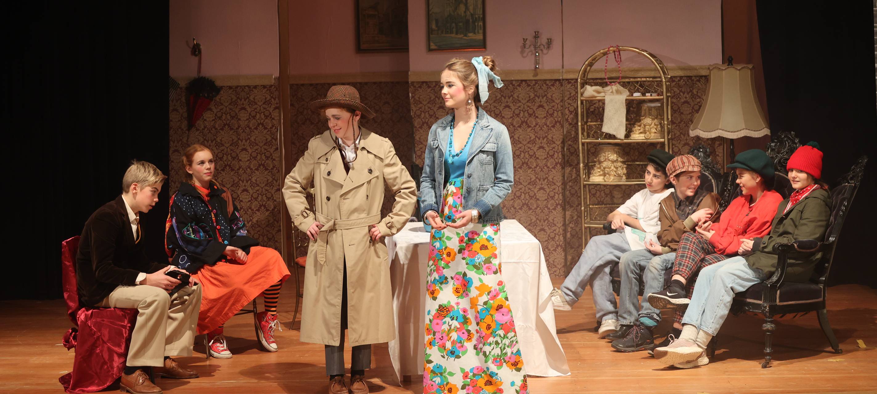 8. Klasse der Rudolf Steiner Schule spielt Theater