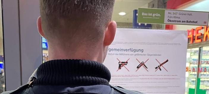 Keine Waffen im Bahnhof