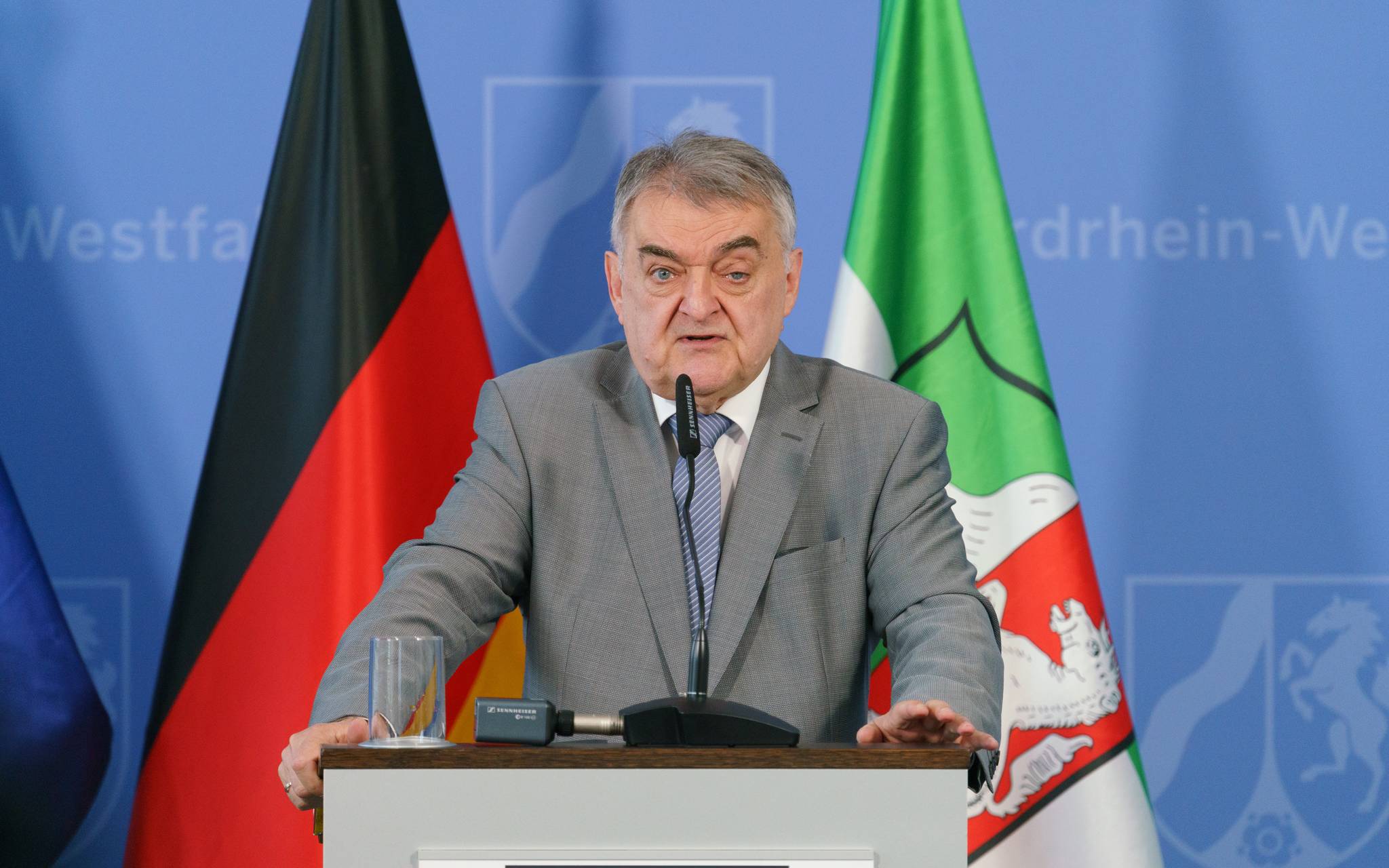 NRW beobachtet Lage im Iran-Konflikt