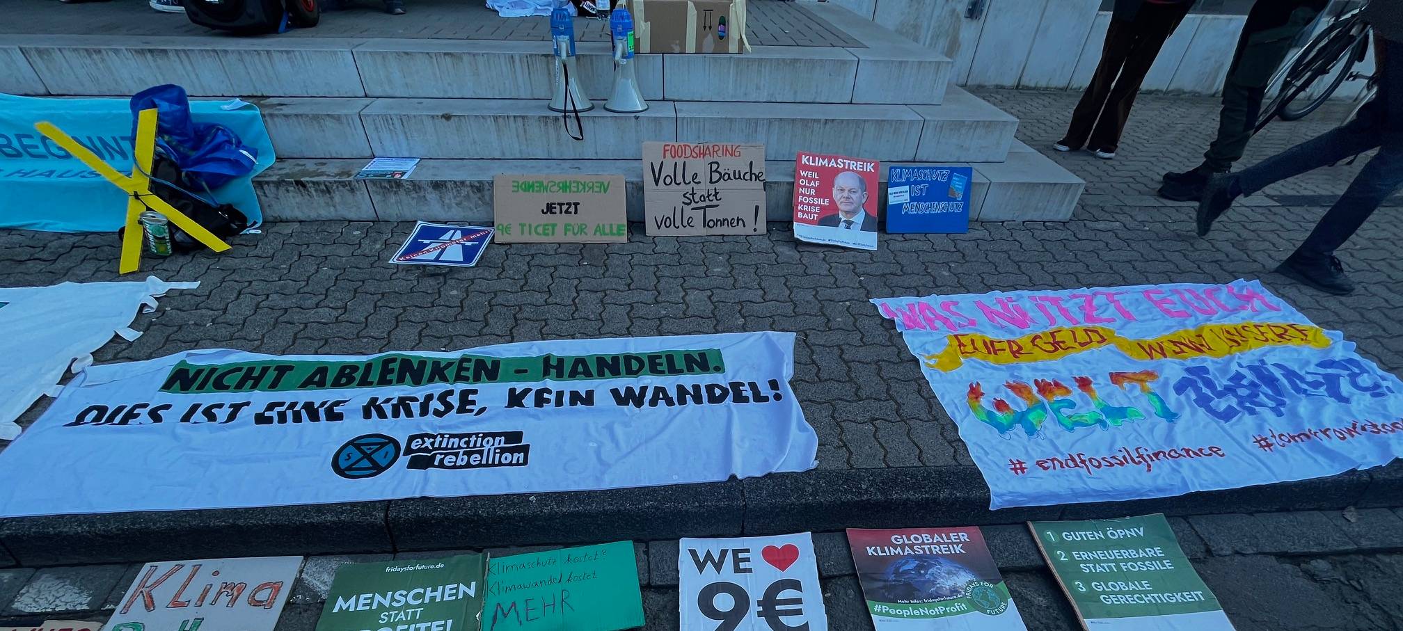 "Fridays for Future" mobilisiert in Siegen 200 Menschen