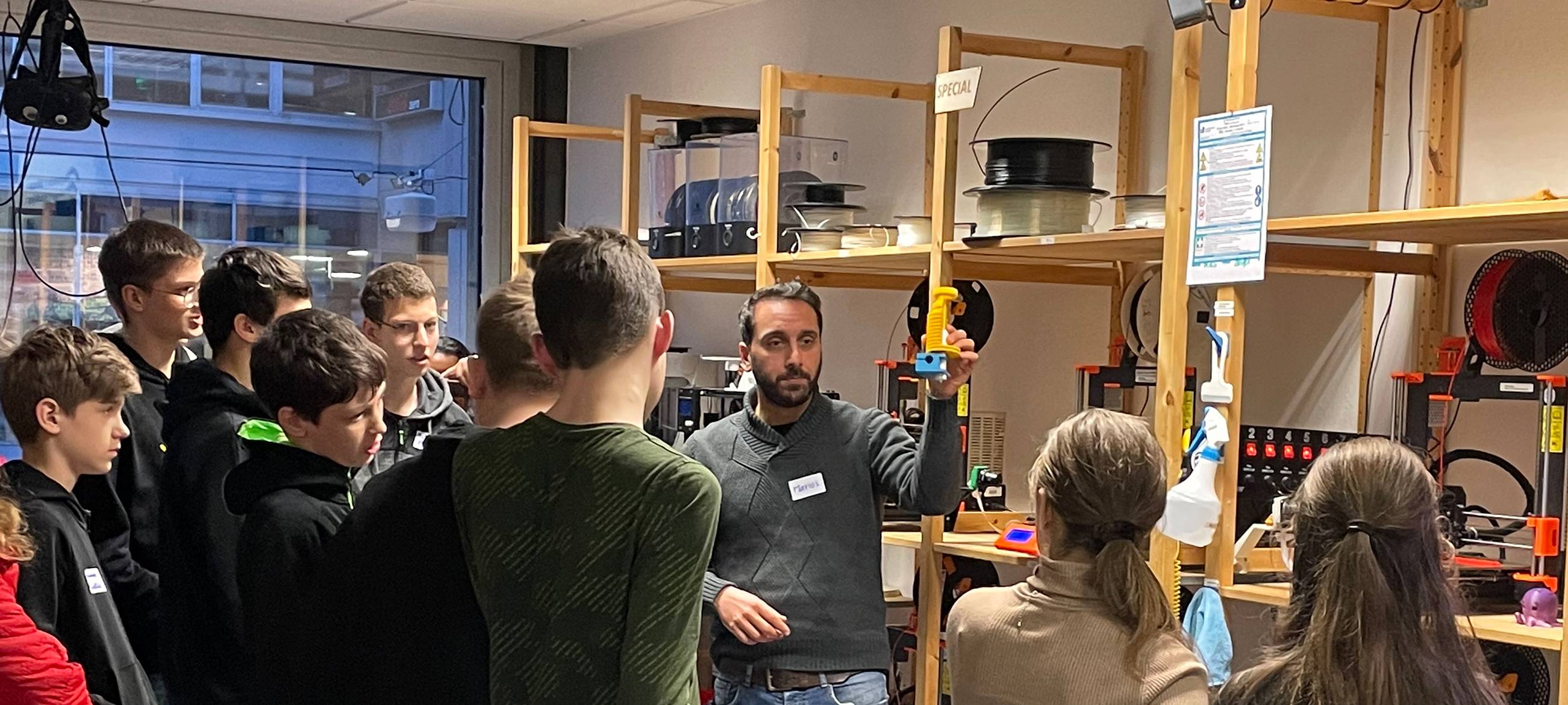 Projekt für ukrainische Jugendliche im FabLab in Siegen