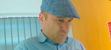 Wer kennt diesen Mann?