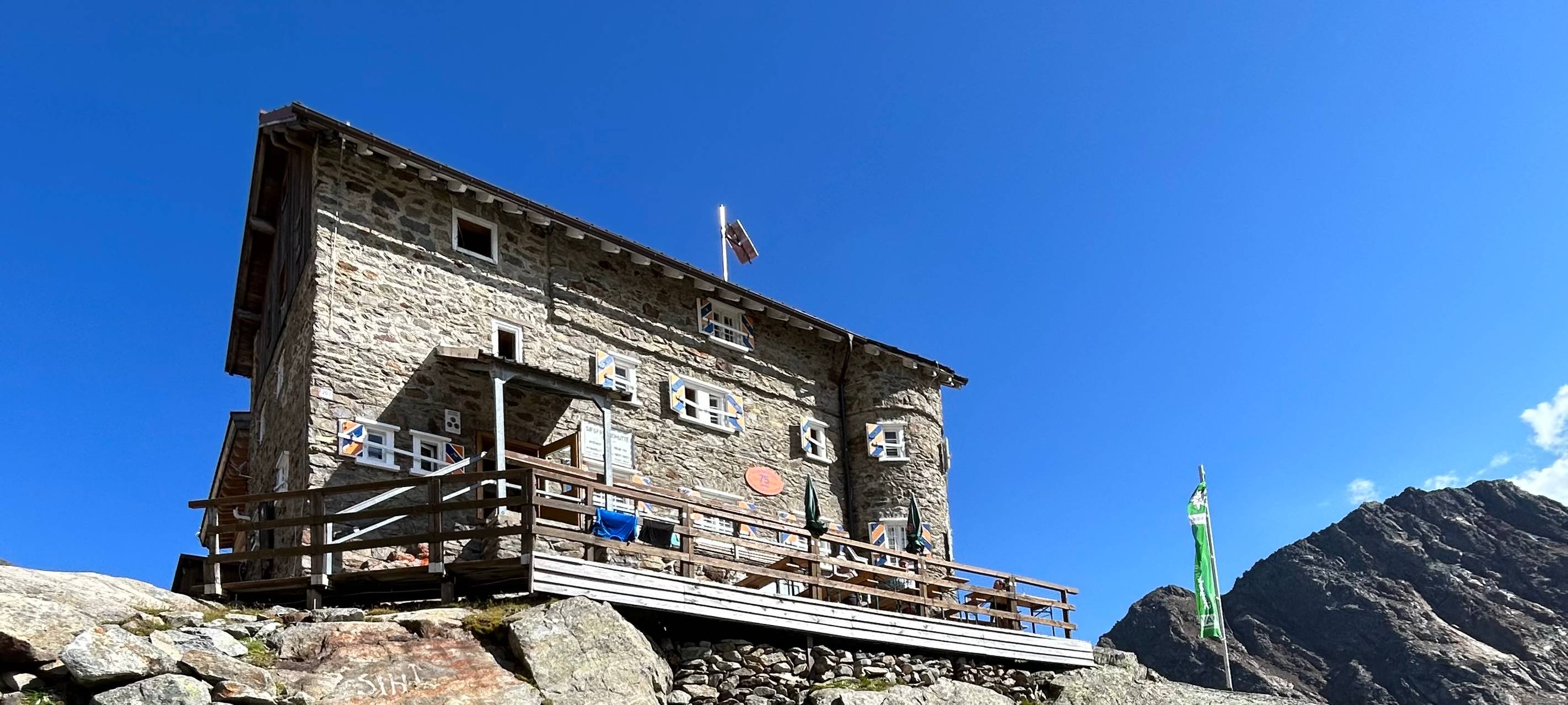 Sonnenenergie für Siegerlandhütte