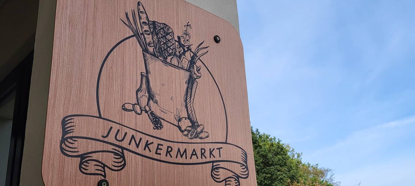 "Junkermarkt" hat eröffnet