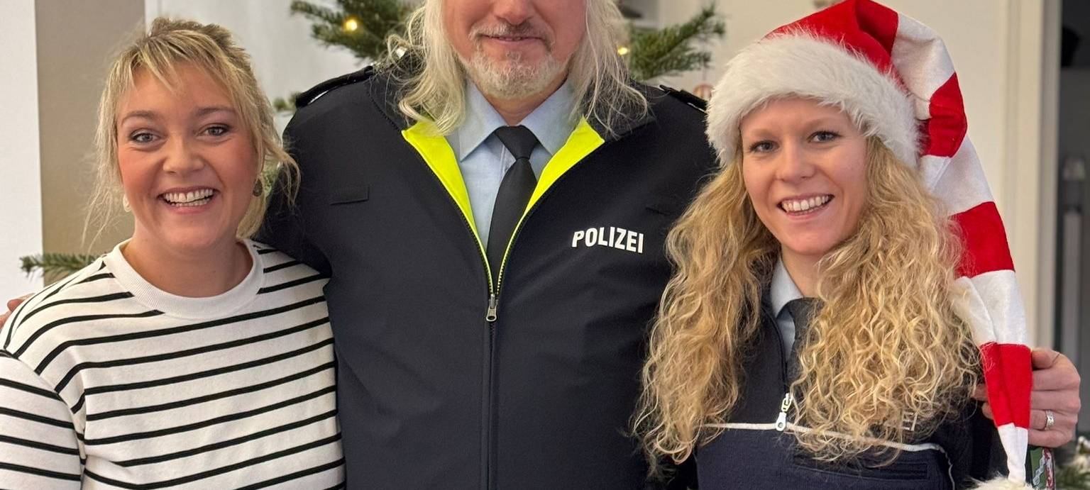 Süß und hammerhart: Polizei beantwortete Kinderfragen