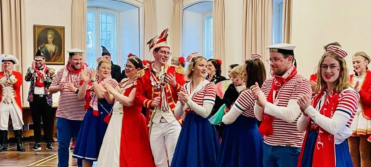 Narren übernehmen Rathaus