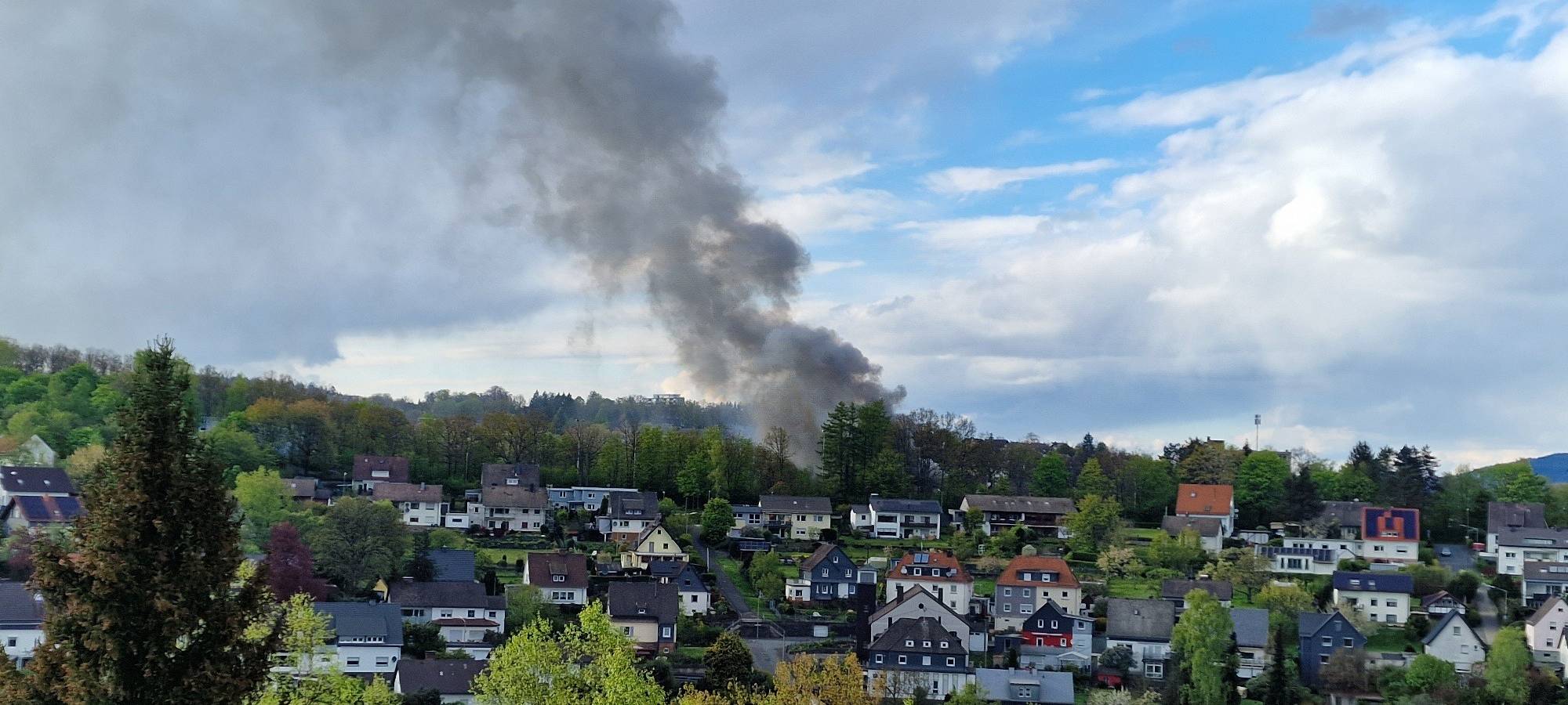 Hilfsgüter bei Brand in Geisweid vernichtet