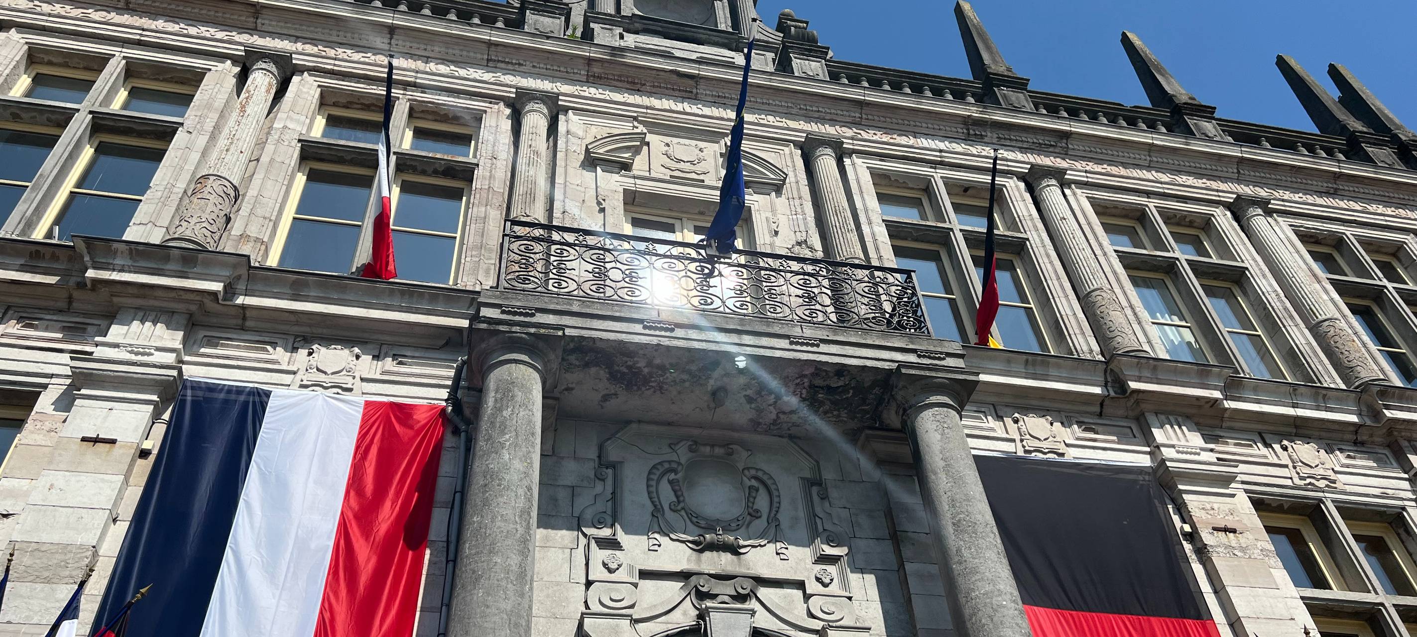 Es wird ein buntes Programm geboten, zu dem alle Freunde und Interessierten herzlich eingeladen sind.