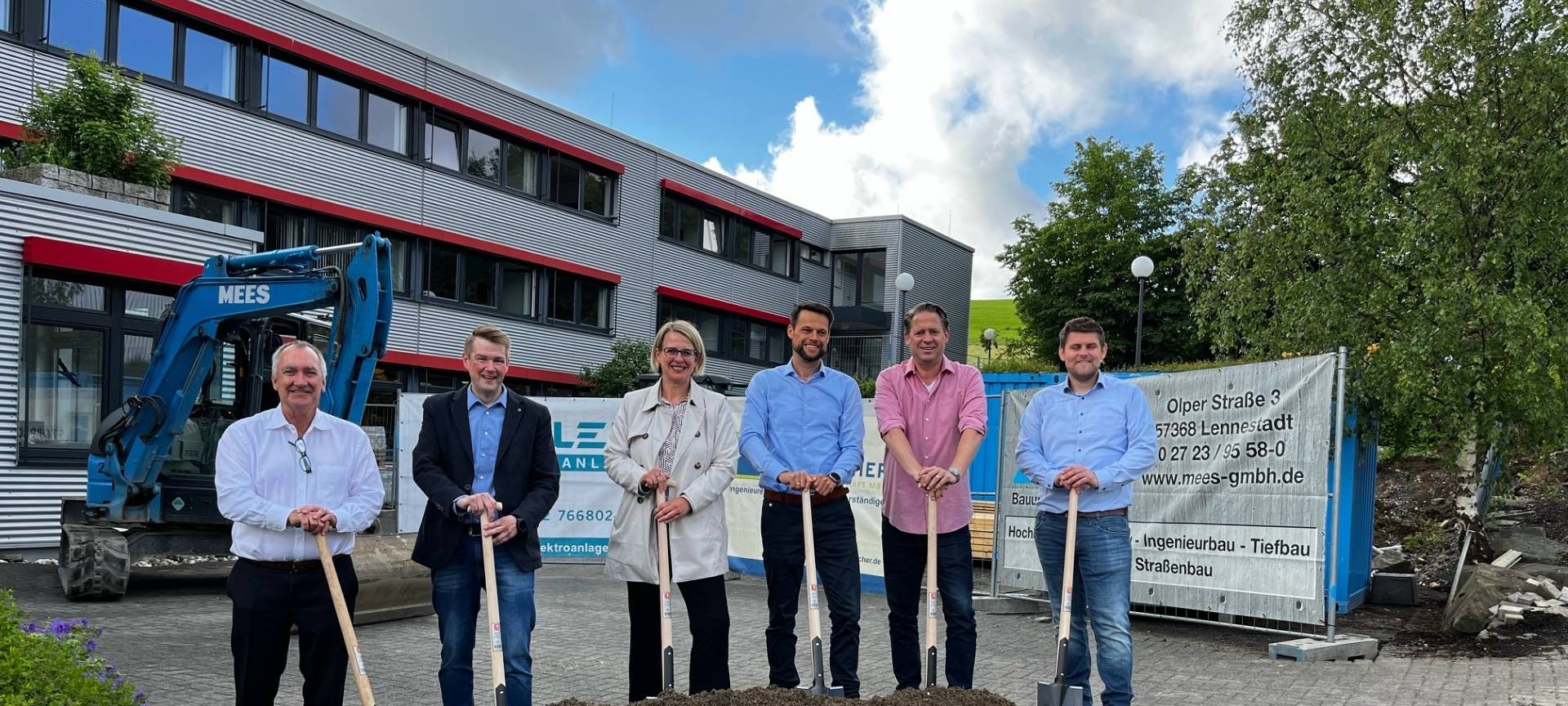 Spatenstich bei Lachmann und Rink in Freudenberg