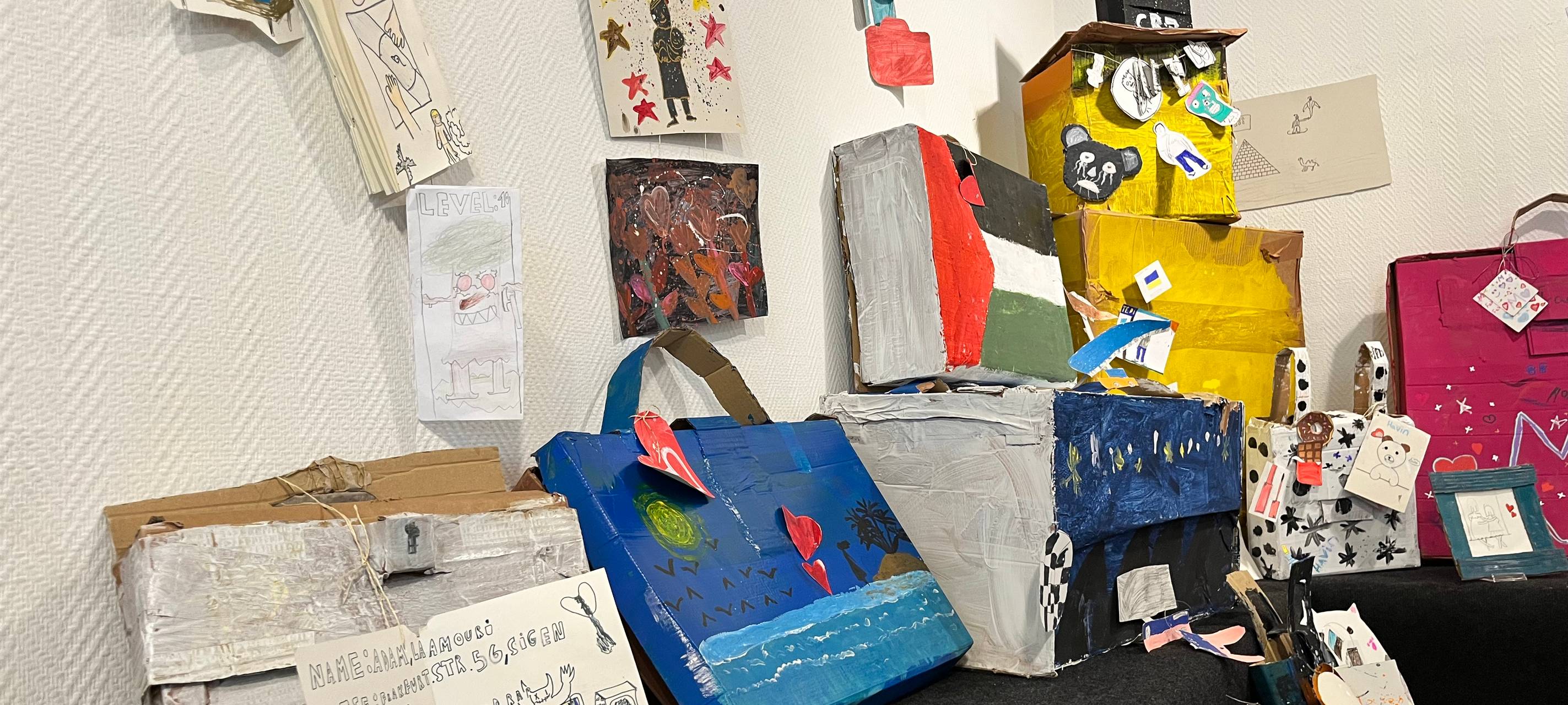 Ausstellung "Mein Erinnerungskoffer" im Museum Netpherland