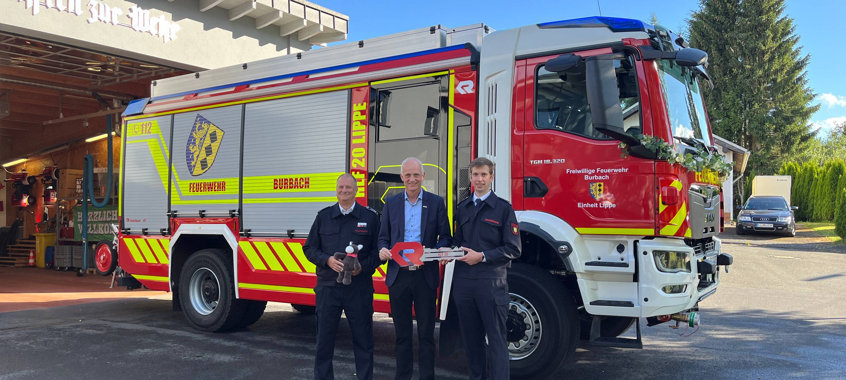 Lippe hat ein neues Feuerwehrauto und einen Plüschesel