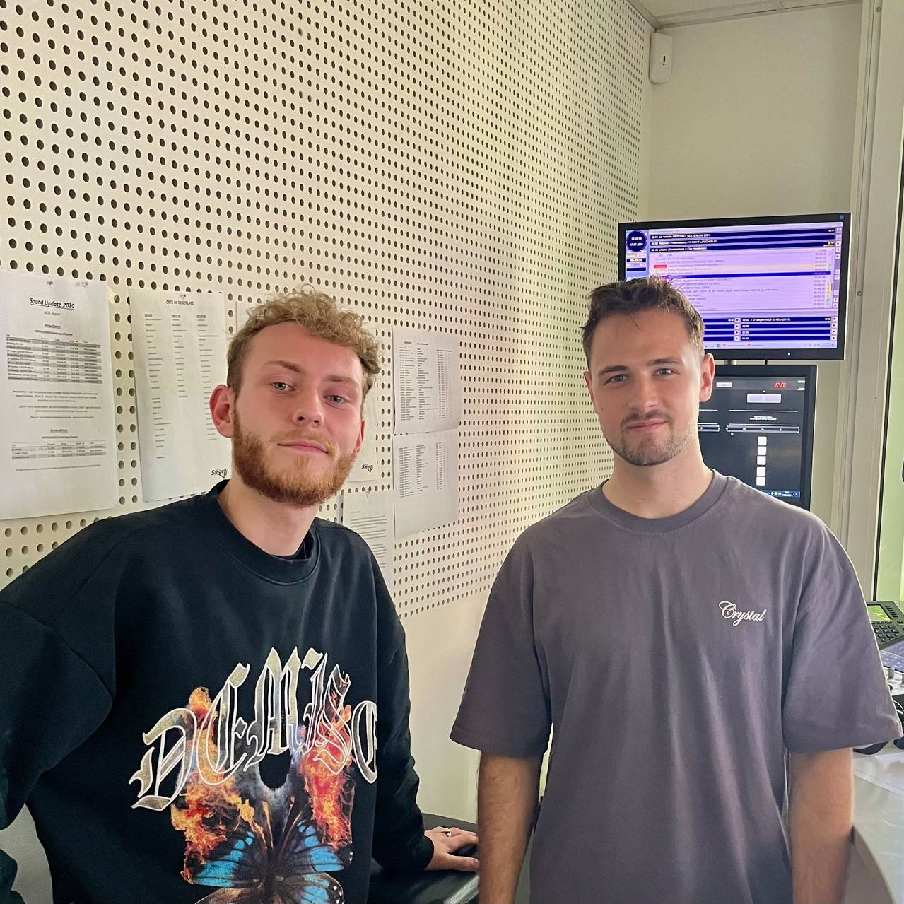Rapper Bazhead mit Moderator Max Schepp