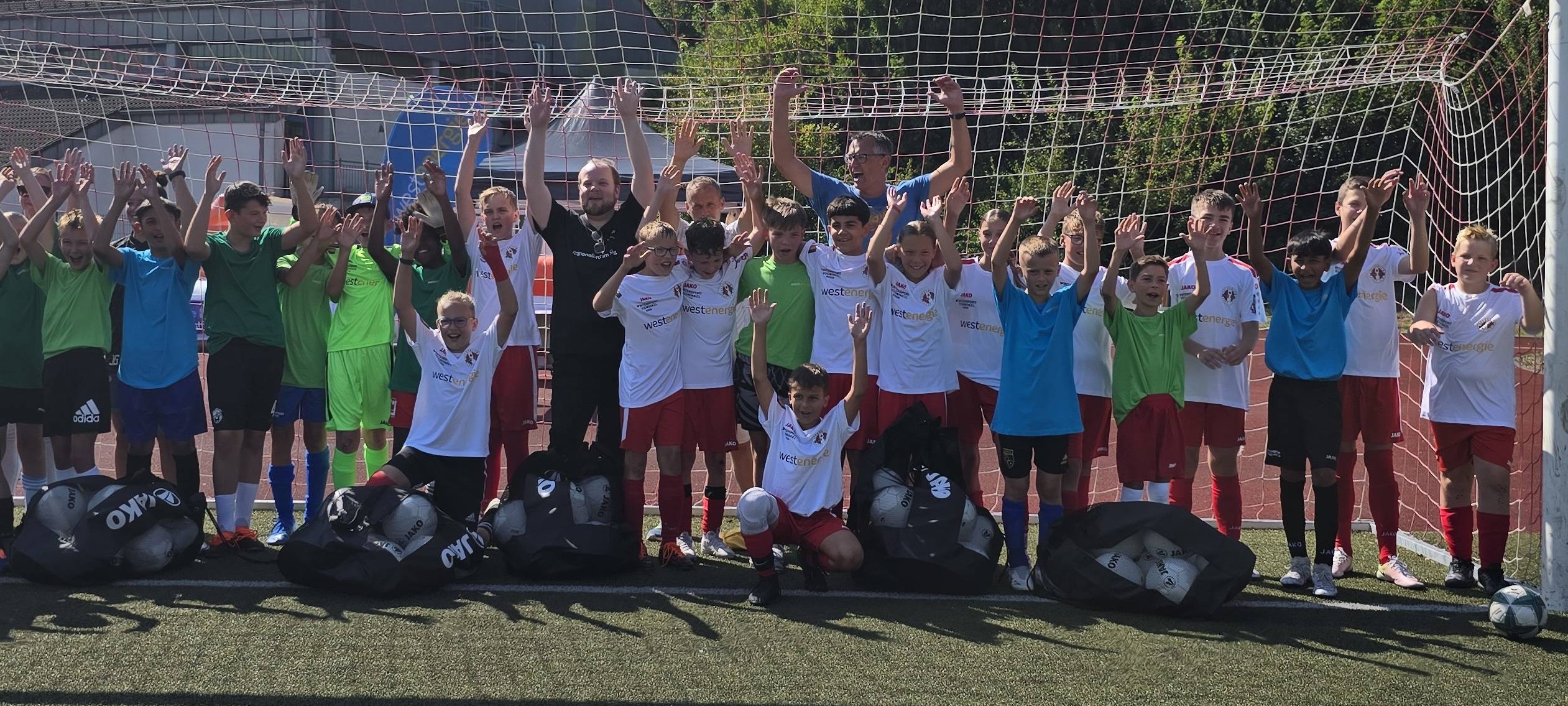 Kunterbuntes Fußball-Fest