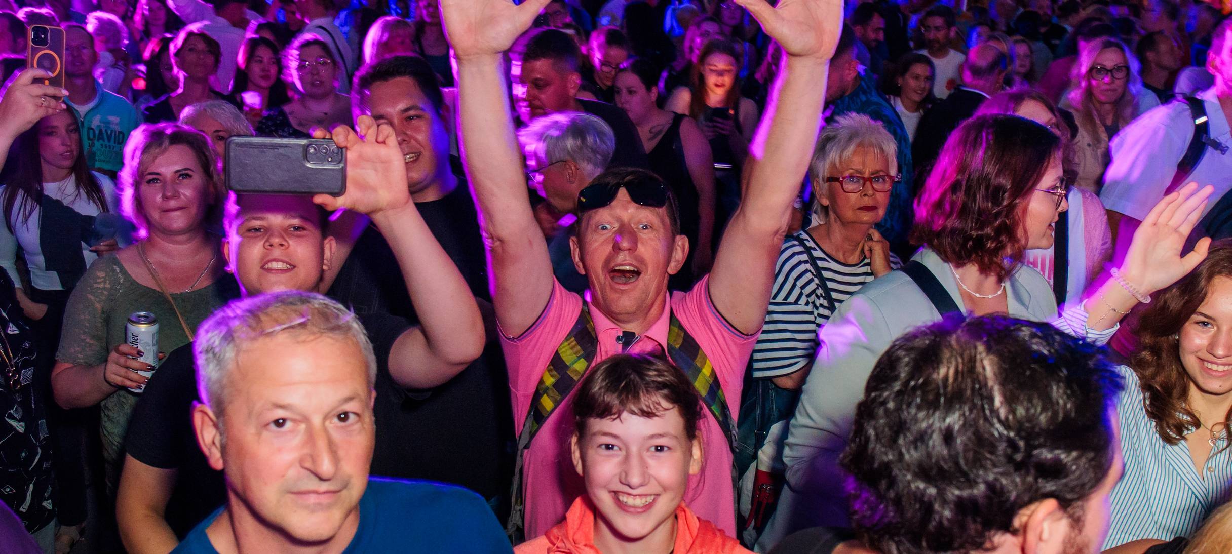 Radio Siegen Kulthitparty beim Stadtfest 2024