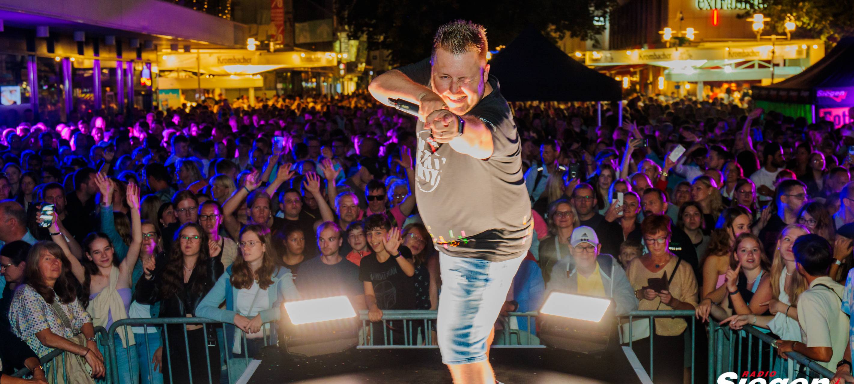 Radio Siegen Kulthitparty beim Stadtfest 2024